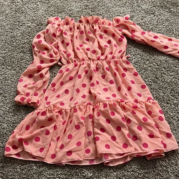 Pretty Little Thing Dress - Picture 6 of 6